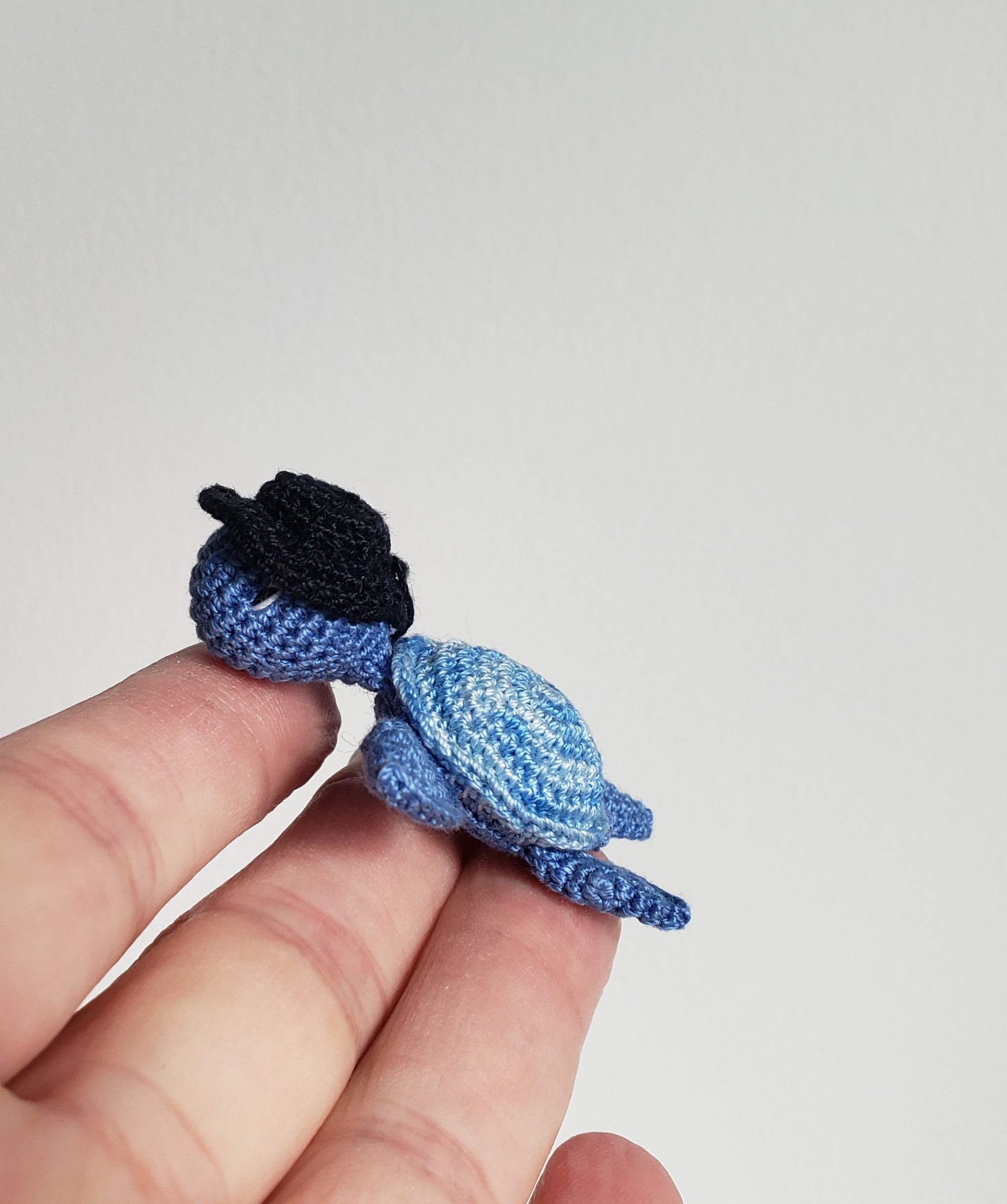 Magnet Tortue de mer avec petit chapeau – Image 4